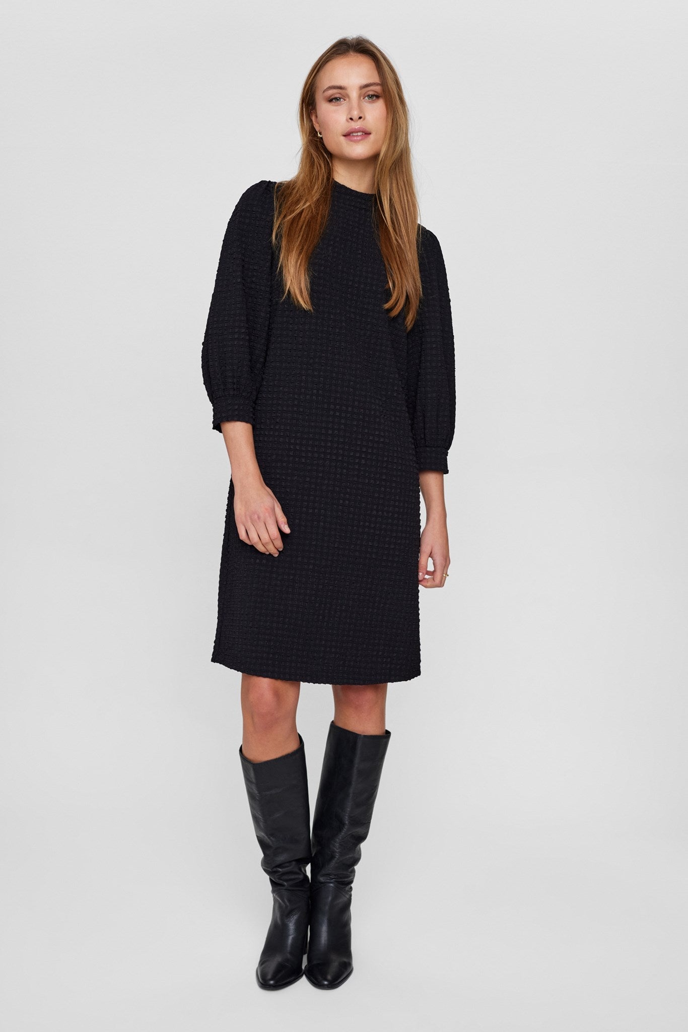 NUVILJE DRESS - Caviar