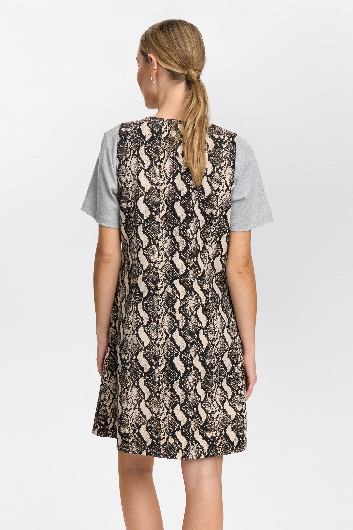 NUVIITA DRESS - Gray Morn