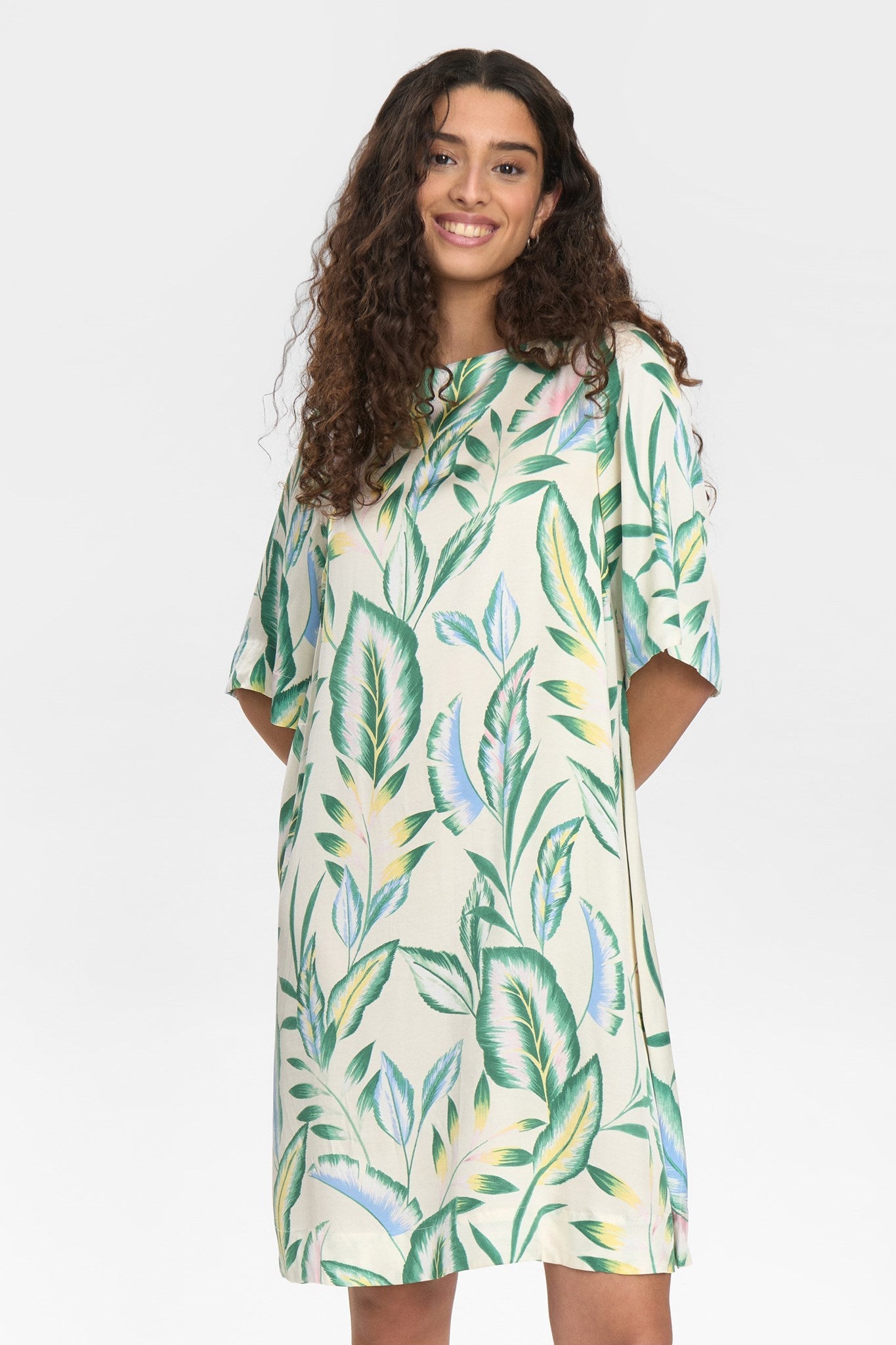 NUGWENNA DRESS - Pristine