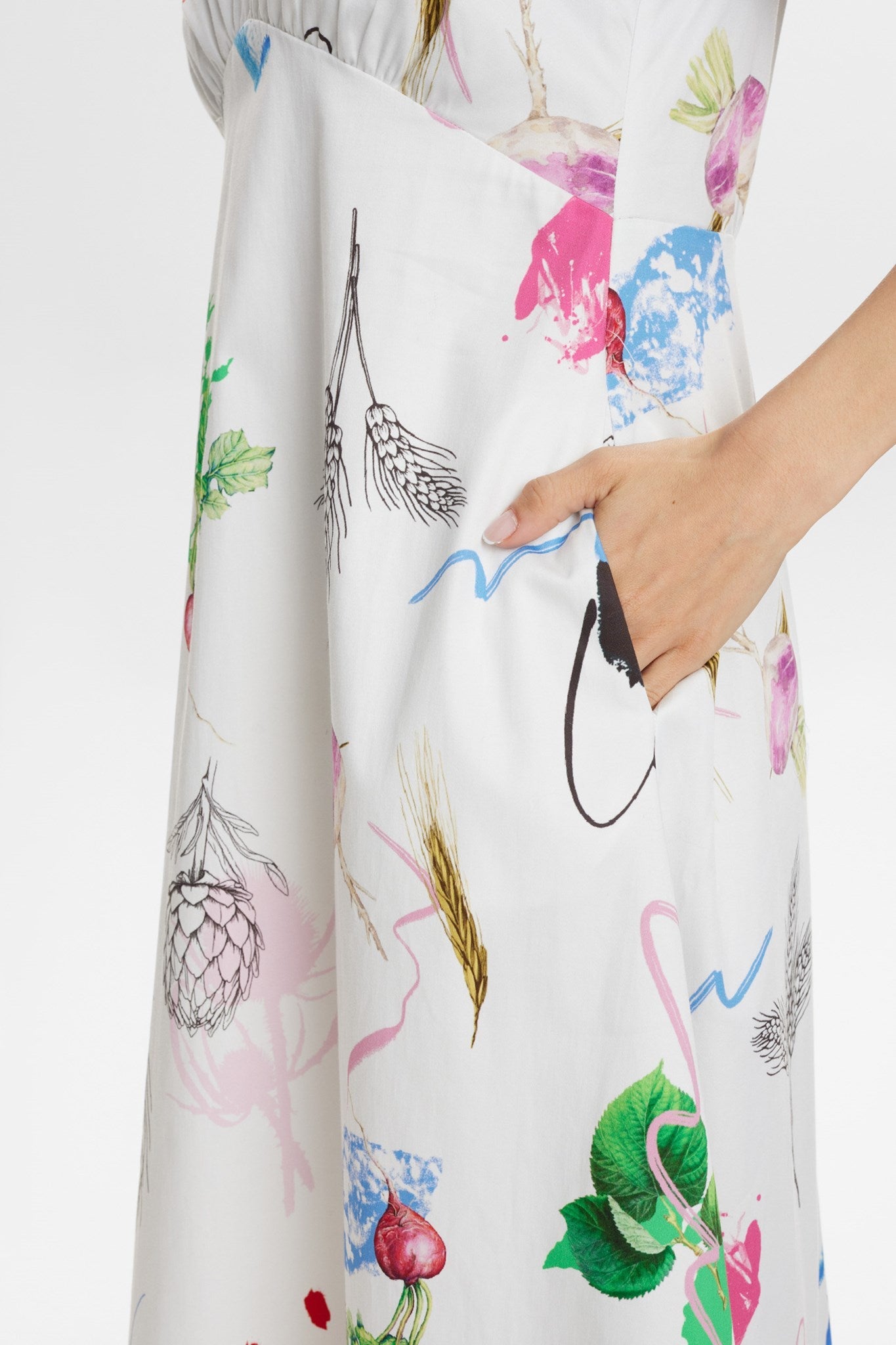 NUSILJA DRESS - Pristine